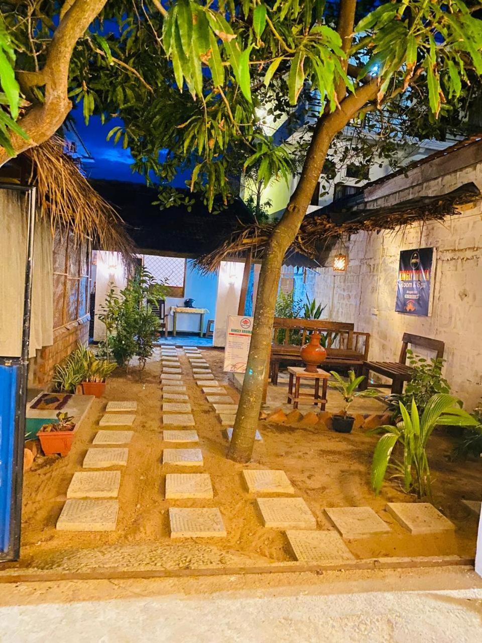Kingly Aroma Hotel Arugam Bay Exterior photo